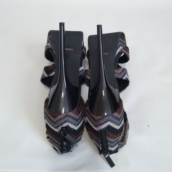 Anne Michelle Brown & Blue Chevron Socialite Stiletto Heel Pumps Women's US 8.5 - Picture 13 of 15